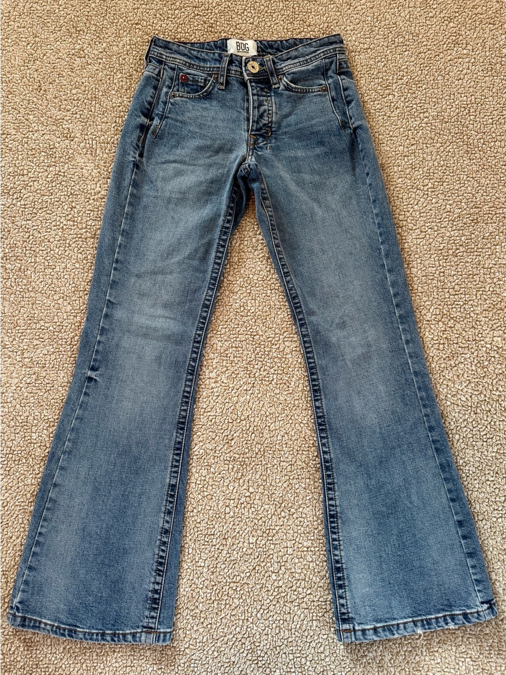 BDG Urban Outfitters Flare Jeans 24W 32L Light Wash Mid Rise Stretch Denim